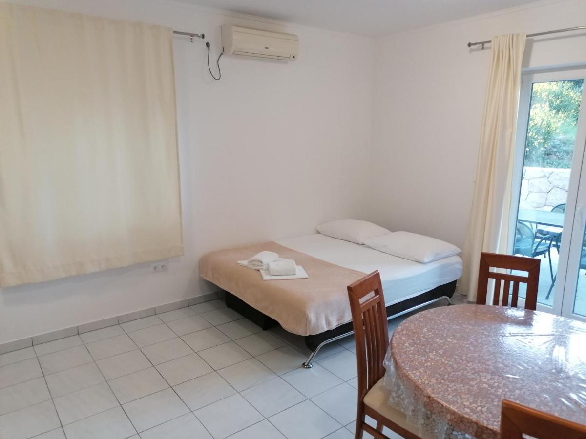 Apartments Dinko Duce Luaran gambar