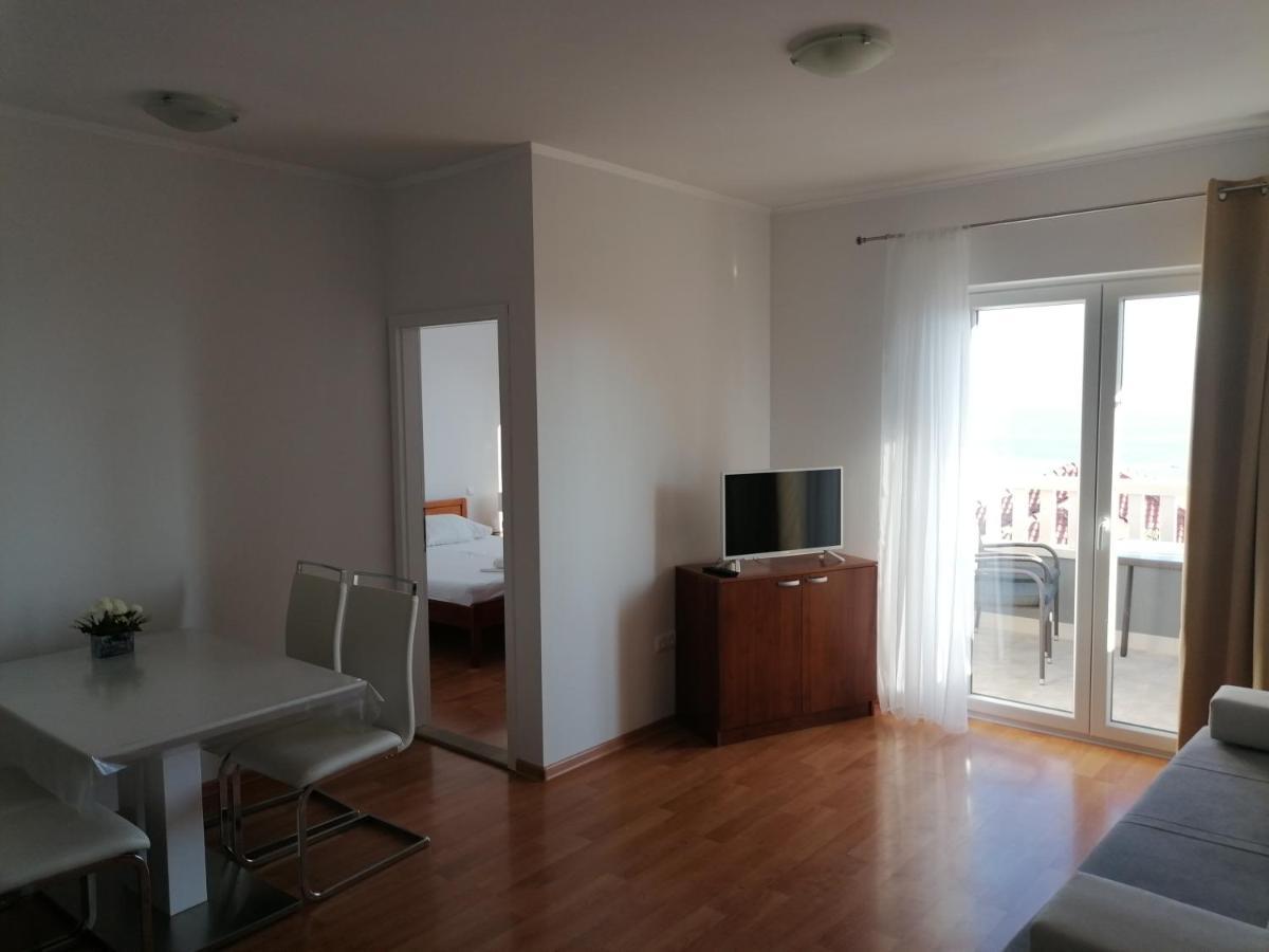 Apartments Dinko Duce Luaran gambar