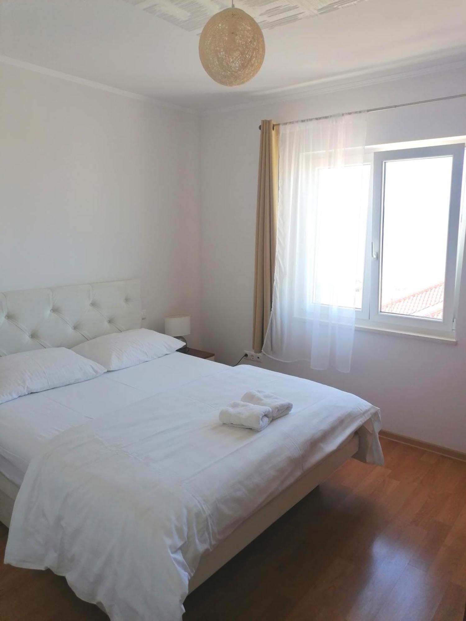 Apartments Dinko Duce Luaran gambar